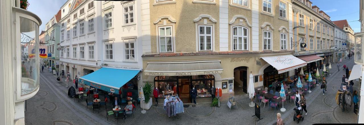 Penthouse Maxfux Direkt In Der Fussgaengerzone 130M2 Apartamento Krems an der Donau Exterior foto